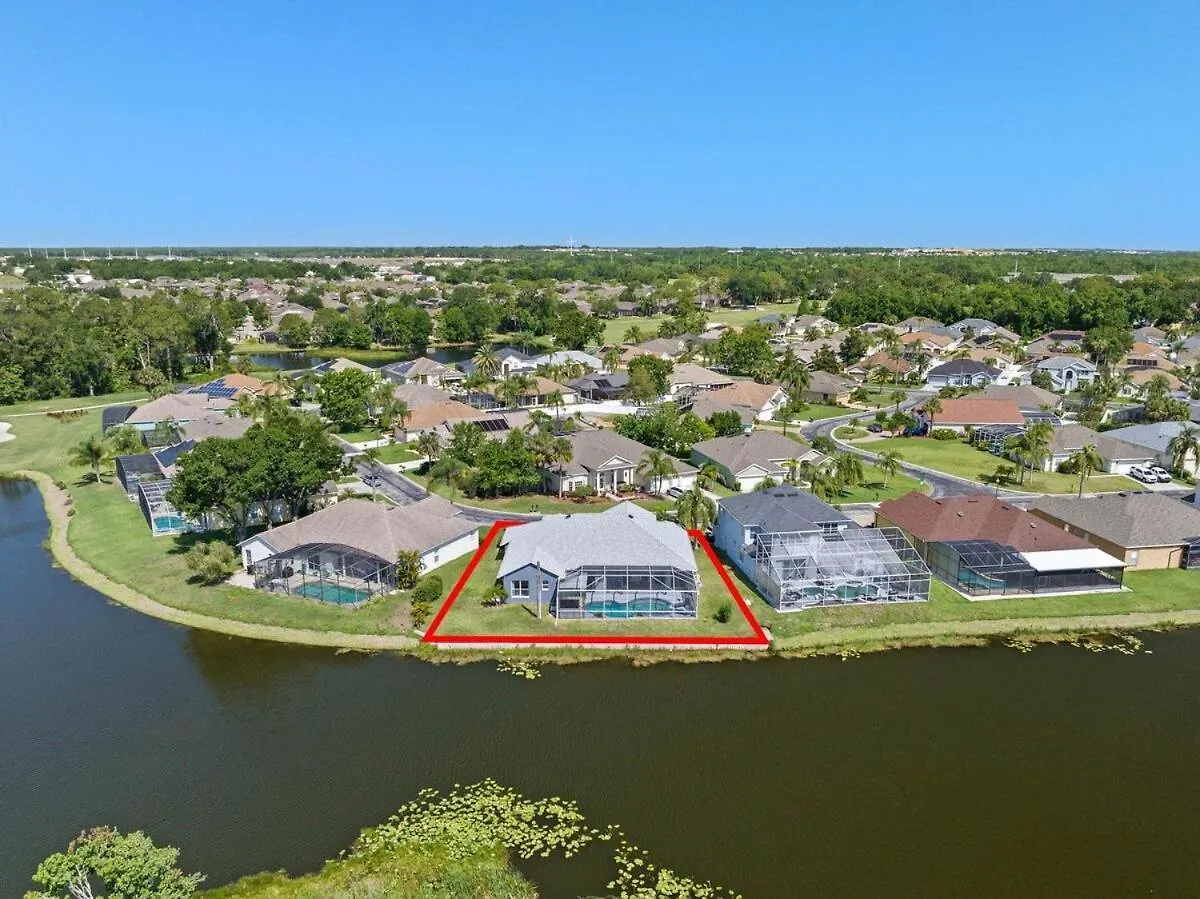Holiday home 826 Golf Course Parkway Davenport 4Bed Villa