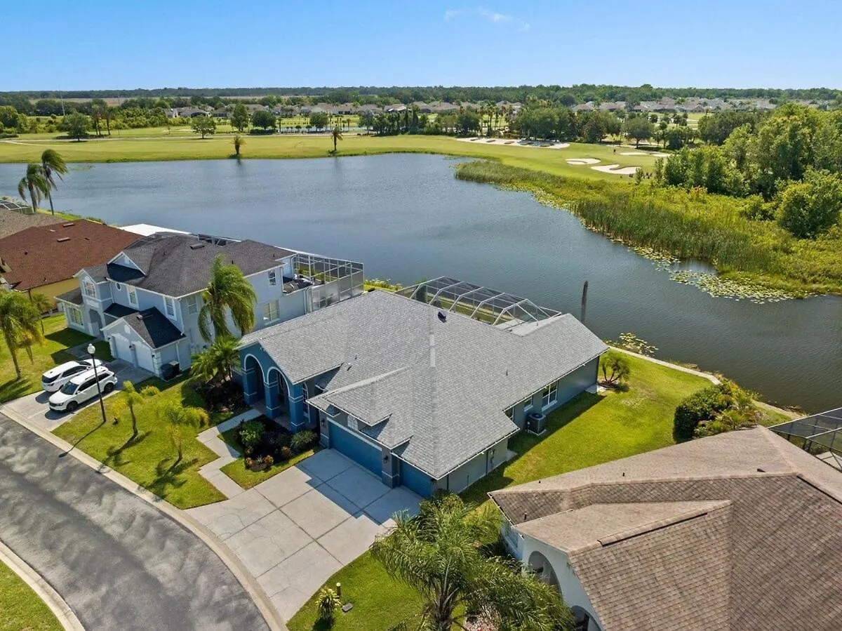 826 Golf Course Parkway Davenport 4Bed Villa Holiday home