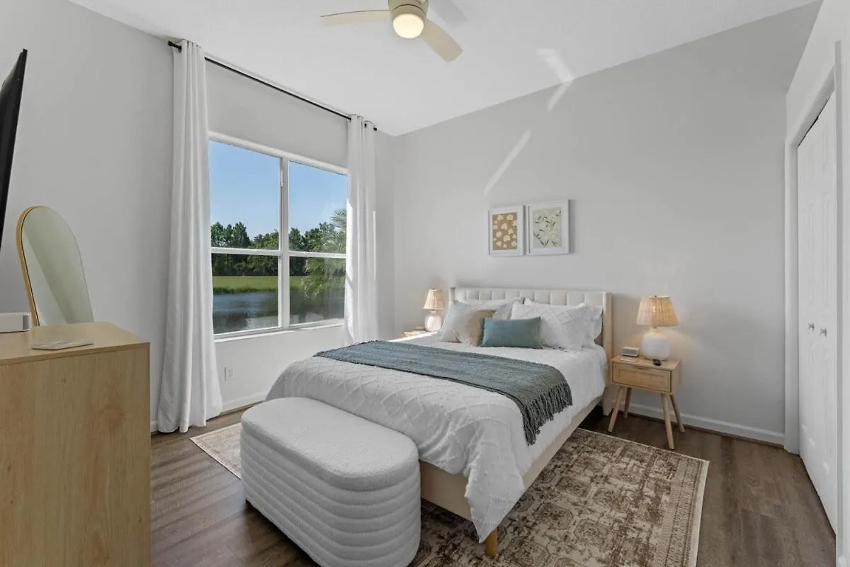 Holiday home 826 Golf Course Parkway Davenport 4Bed Villa